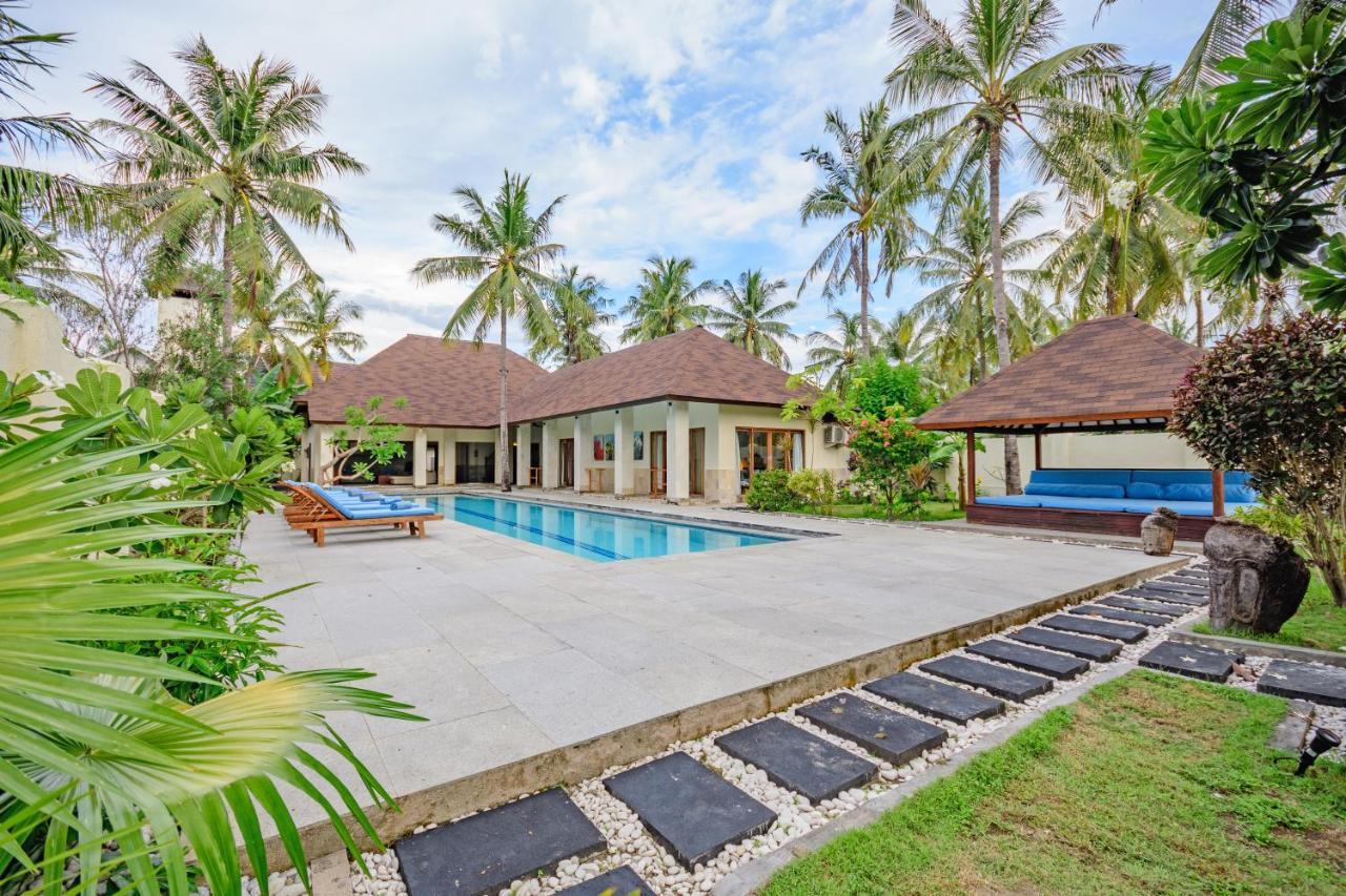 Kelapa Villas Gili Trawangan Exterior photo